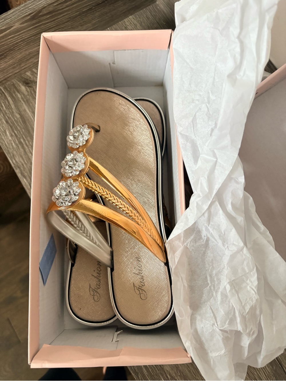 Fashion Gold and Cream Jeweled Thong Sandals size 9 summer shoes women's